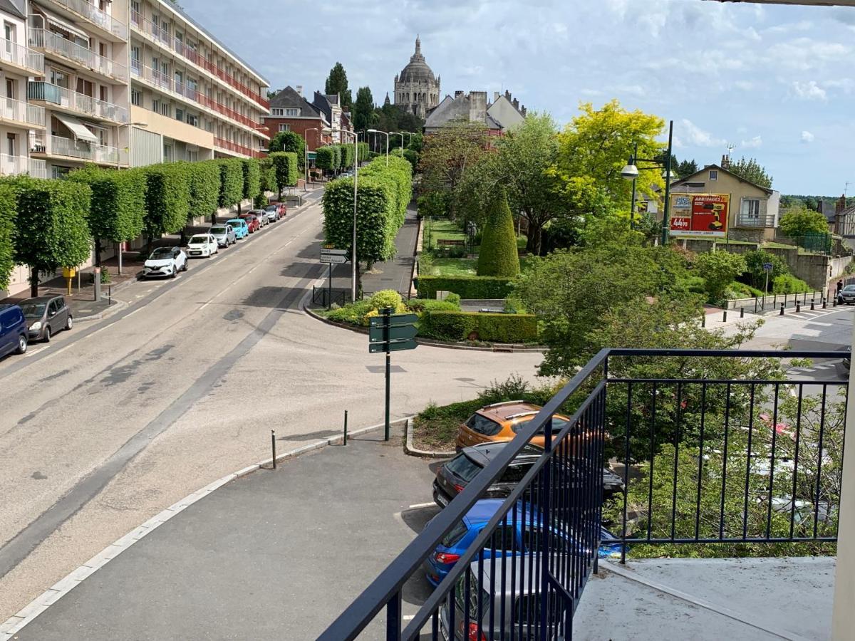 Au Coeur De Lisieux 83 M2 Et Vue Sur La Basilique 아파트 외부 사진